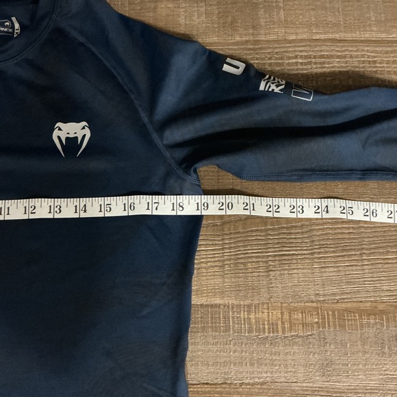 UFC Men’s Fusion Venus Authentic Fight Week Long Sleeve Rash guard Oceanic Blue - Picture 7 of 11